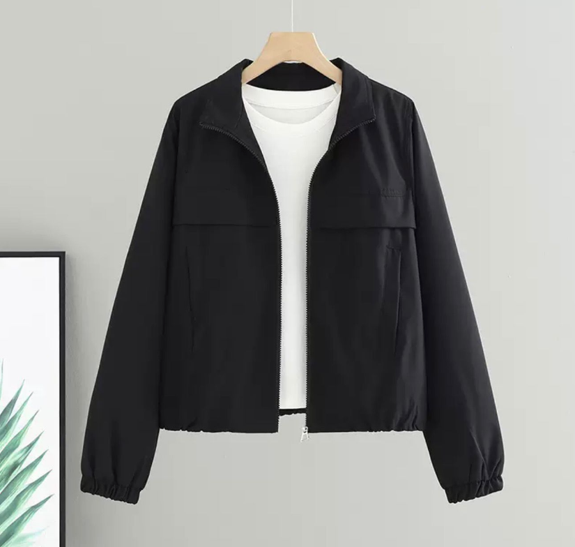 Veste légère zippée au style moderne