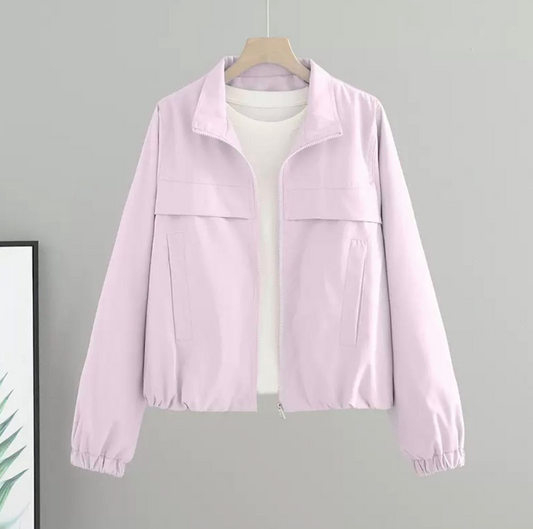Veste légère zippée au style moderne