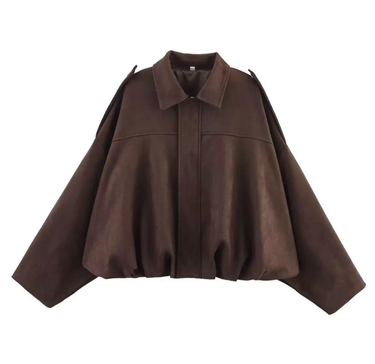 Veste courte structurée à épaules marquées