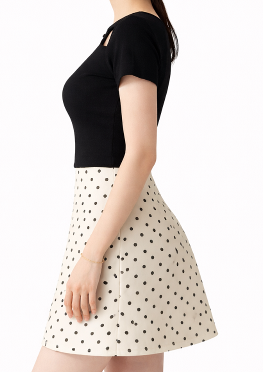 Jupe courte à pois taille haute