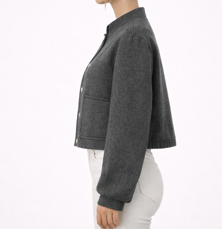 Veste courte structurée à boutons pression