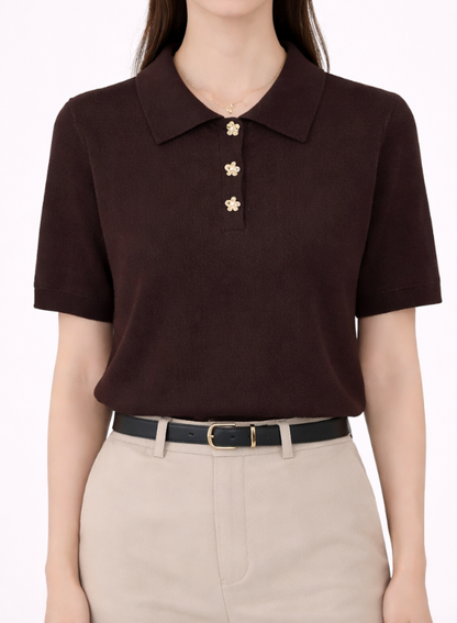 Top polo femme en maille fine avec boutons décoratifs